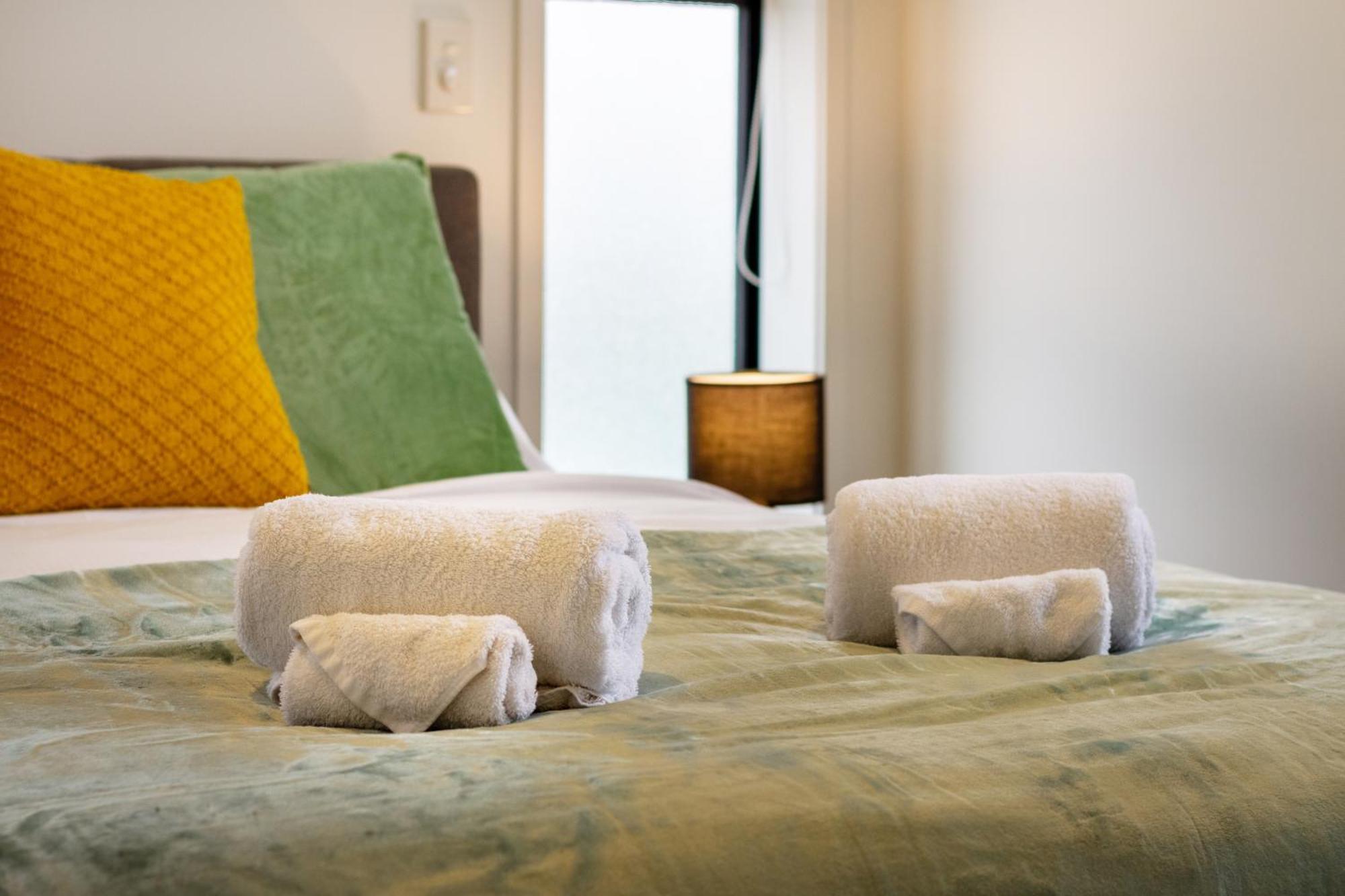 Serene Living 2 Bed With Carpark Christchurch Ngoại thất bức ảnh